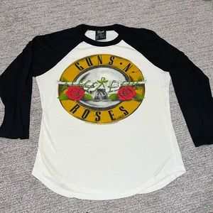 Guns N' Roses quarter sleeve shirt
